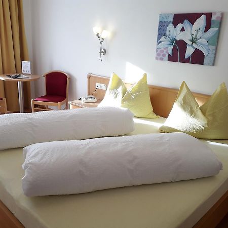 Reschnerhof Bed & Breakfast Resia Bagian luar foto